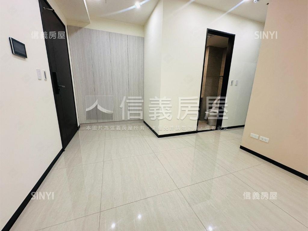 時代苑高樓層兩房房屋室內格局與周邊環境