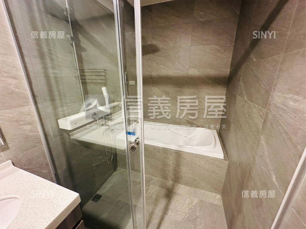 時代苑高樓層兩房房屋室內格局與周邊環境