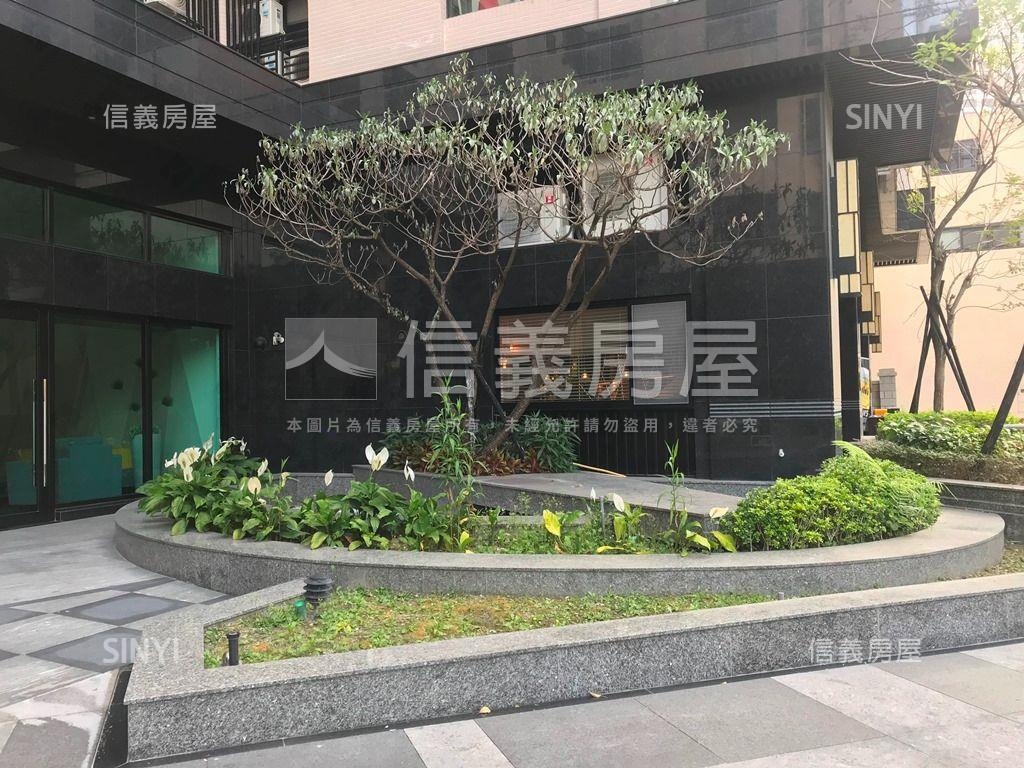 低於行情！２房平車輕屋齡房屋室內格局與周邊環境