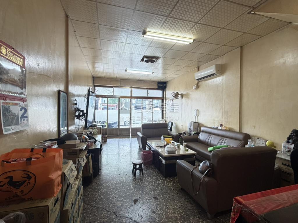 正國光路黃金店面房屋室內格局與周邊環境