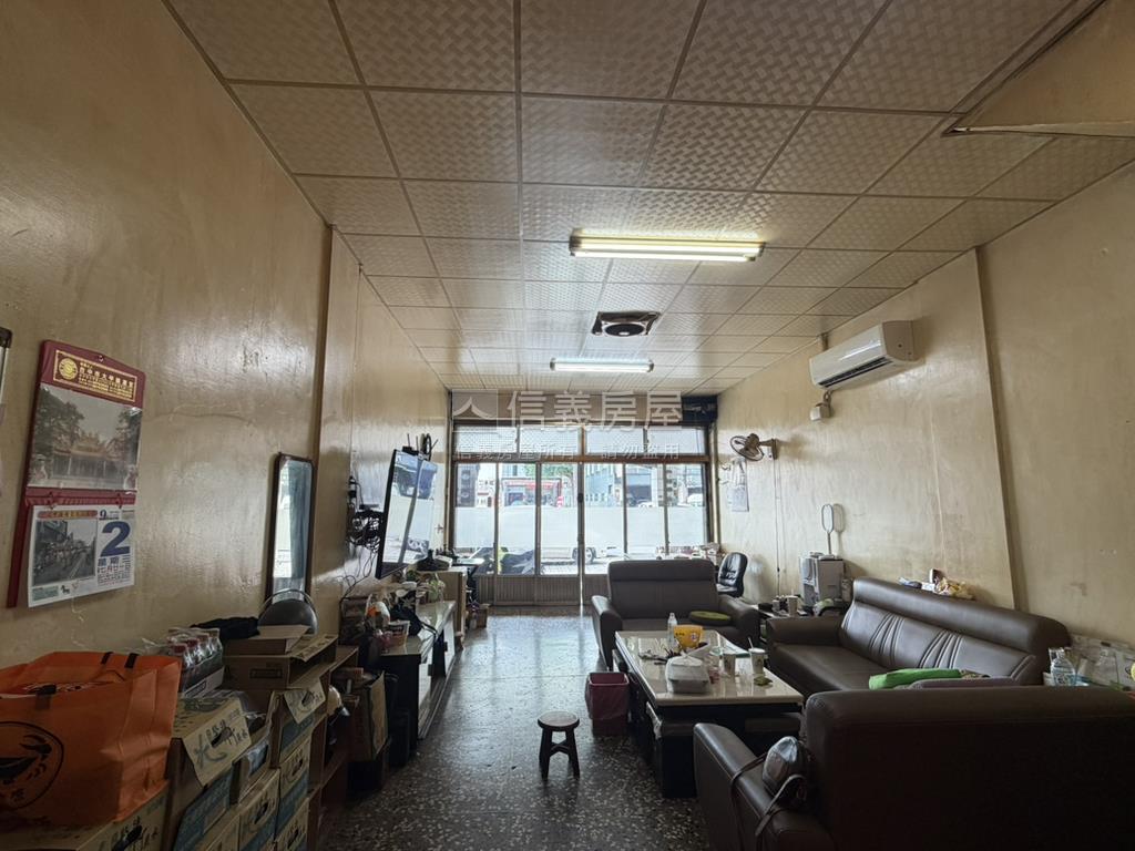 正國光路黃金店面房屋室內格局與周邊環境