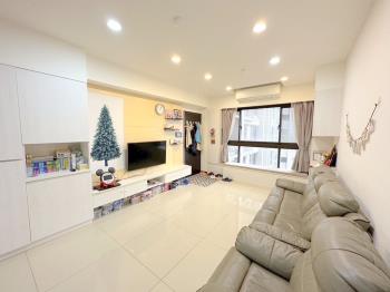 高鐵區四房雙車位