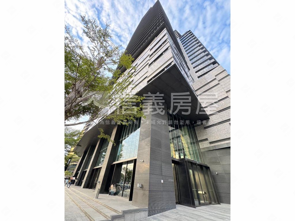 ＢＨＷ鼎盛商辦Ａ棟３戶房屋室內格局與周邊環境