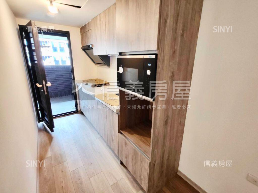 勝旺高樓邊間三房車位房屋室內格局與周邊環境