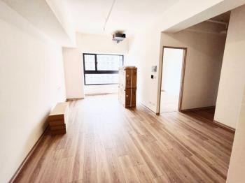 勝旺高樓邊間三房車位