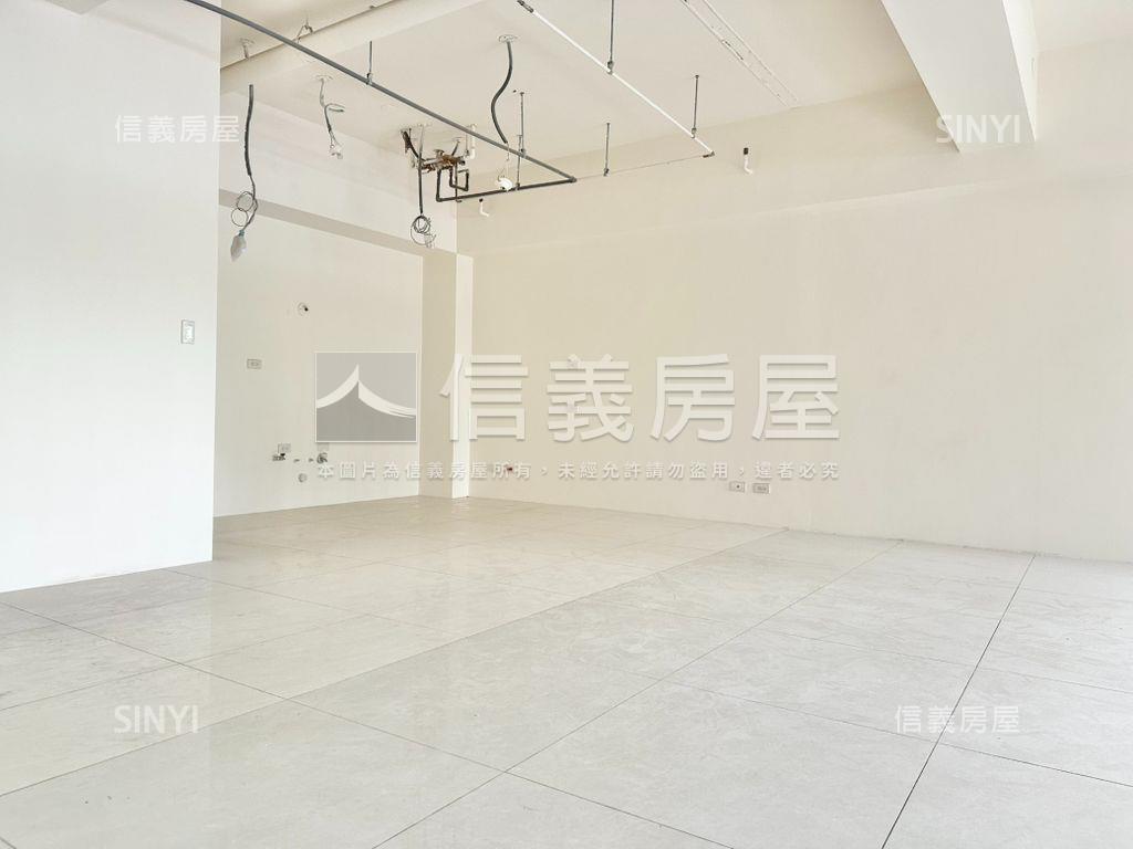 登陽林映道八米店面雙平車房屋室內格局與周邊環境