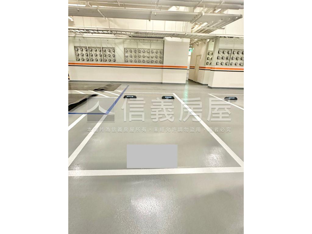 登陽林映道八米店面雙平車房屋室內格局與周邊環境