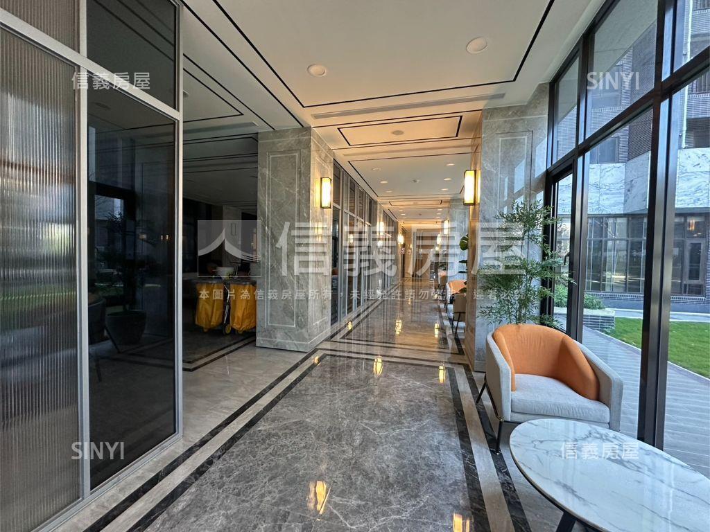 客運園區璟都麗緻三房車位房屋室內格局與周邊環境