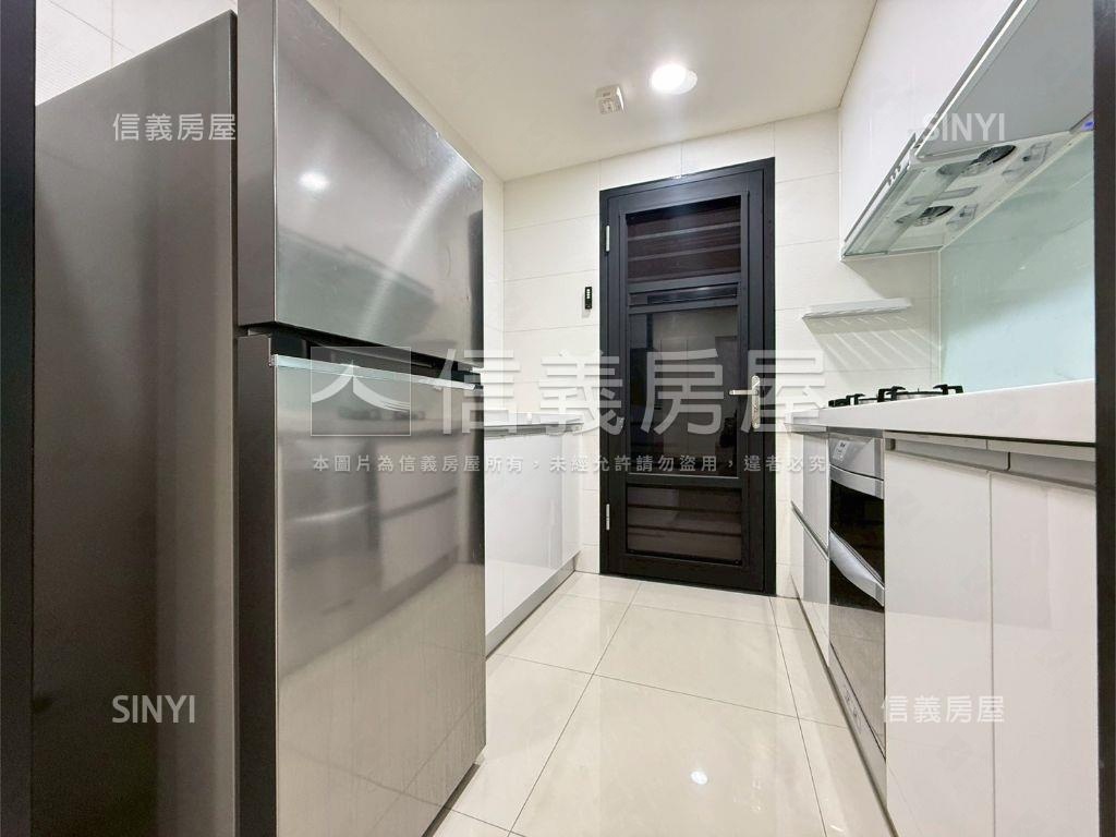 搶！佳展大方★兩房平車房屋室內格局與周邊環境