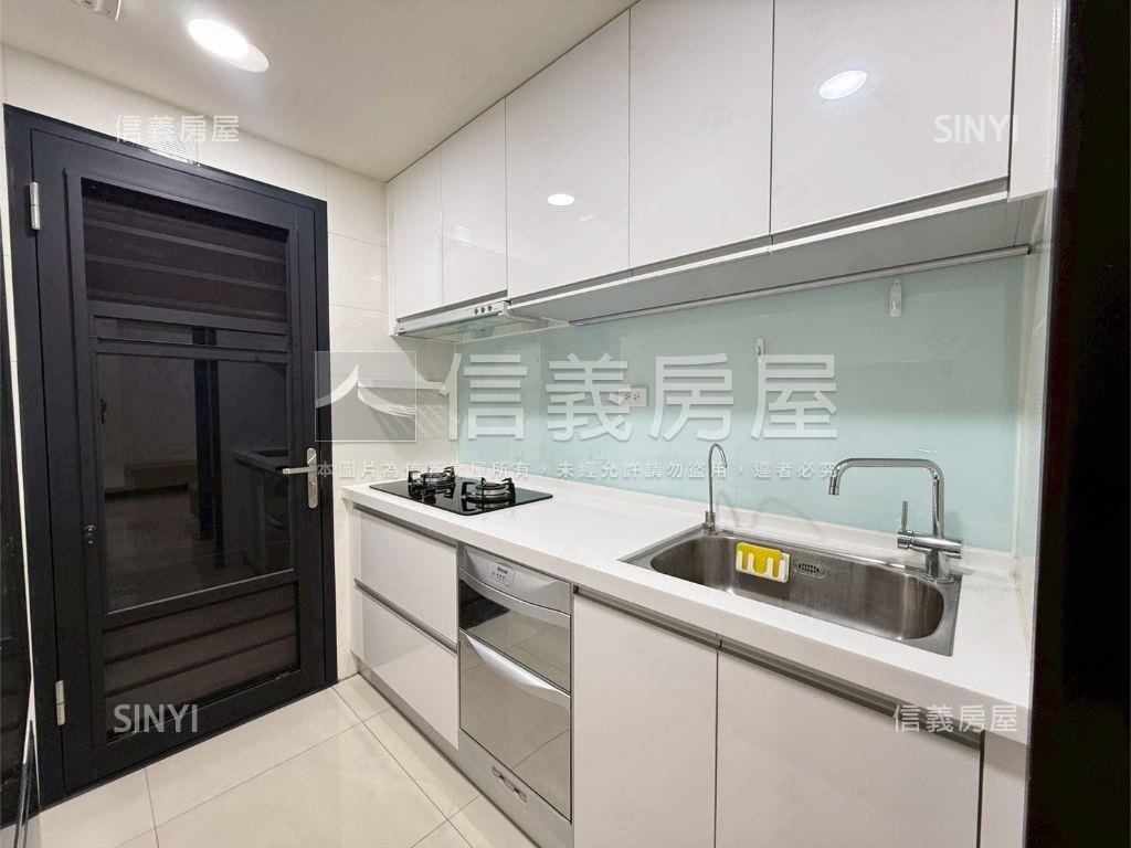 搶！佳展大方★兩房平車房屋室內格局與周邊環境