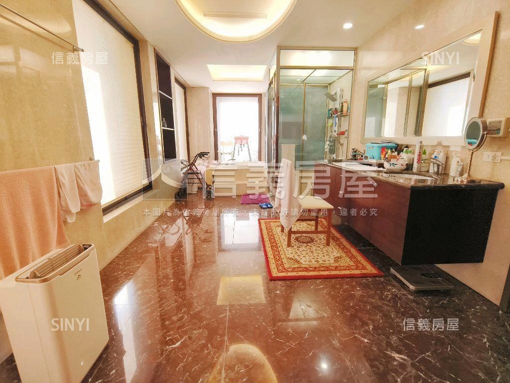 中悅國寶－氣派瑰麗美宅房屋室內格局與周邊環境