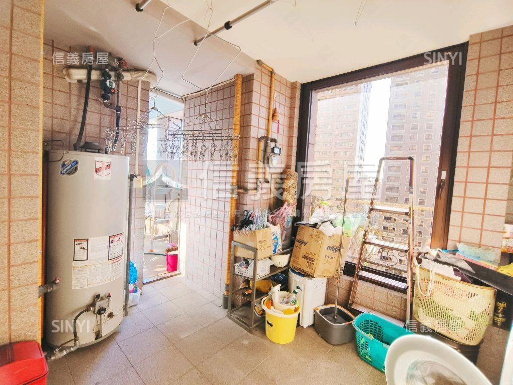 中悅國寶－氣派瑰麗美宅房屋室內格局與周邊環境