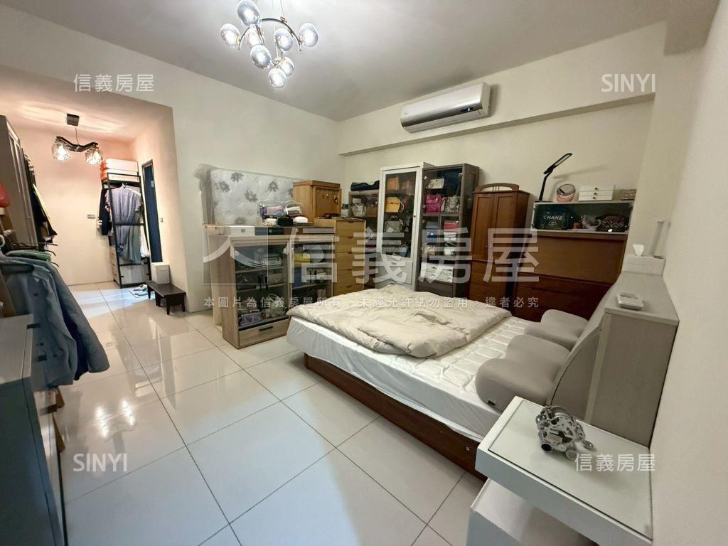 近湖口獨棟採光好美別墅房屋室內格局與周邊環境