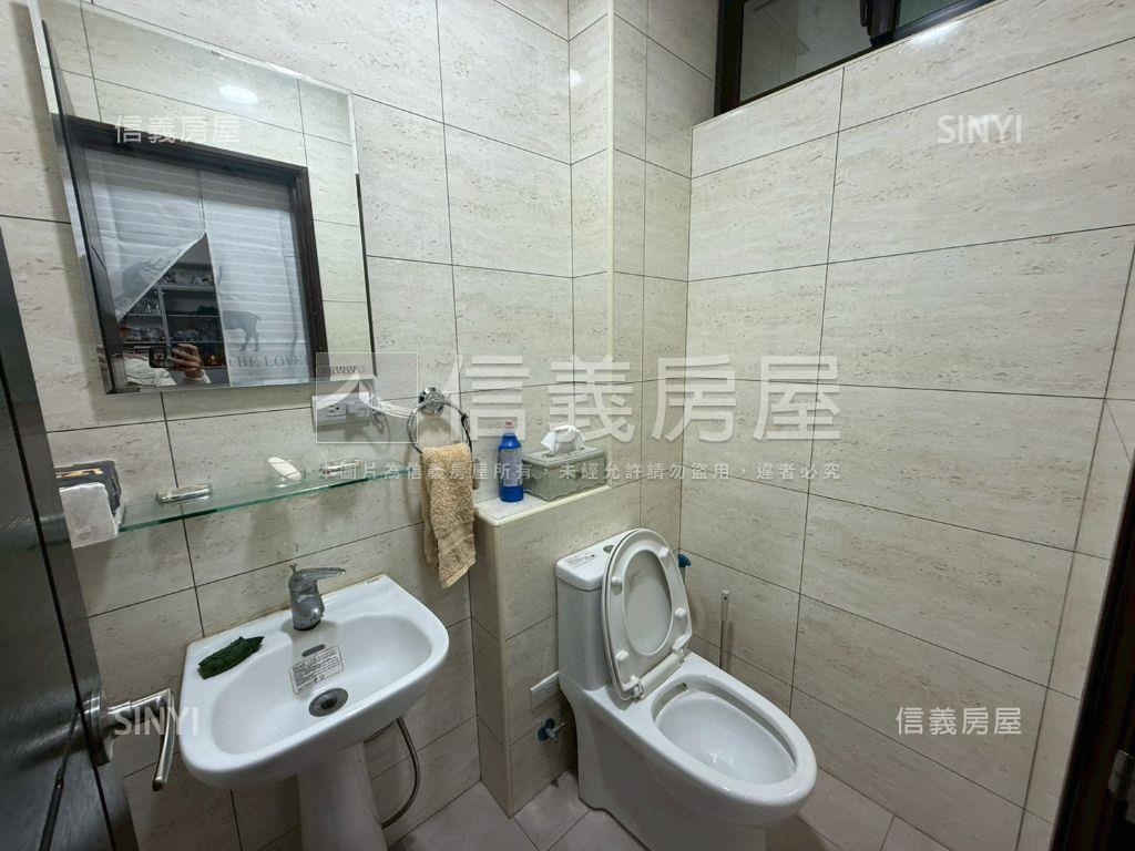 近湖口獨棟採光好美別墅房屋室內格局與周邊環境