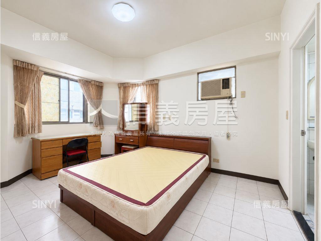 中科東海高樓三房有車位房屋室內格局與周邊環境