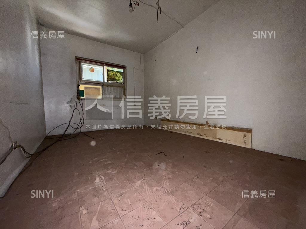 新建溫馨成家三房房屋室內格局與周邊環境