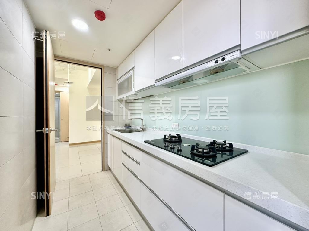 恆隆蘊兩房兩衛河岸景觀房屋室內格局與周邊環境