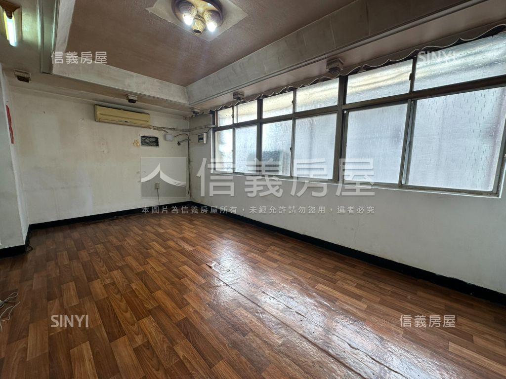 慈愛街公寓三樓房屋室內格局與周邊環境
