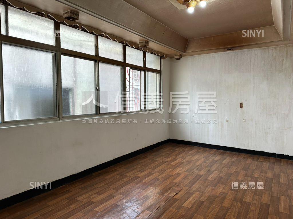 慈愛街公寓三樓房屋室內格局與周邊環境