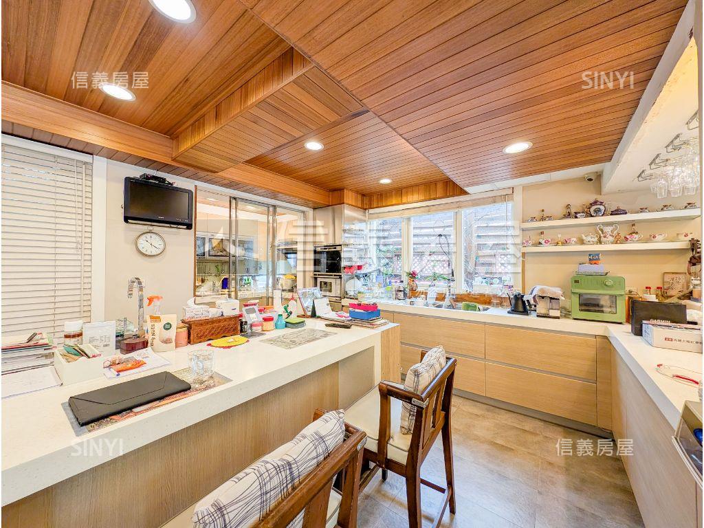 【伯爵】北市近郊藏品房屋室內格局與周邊環境