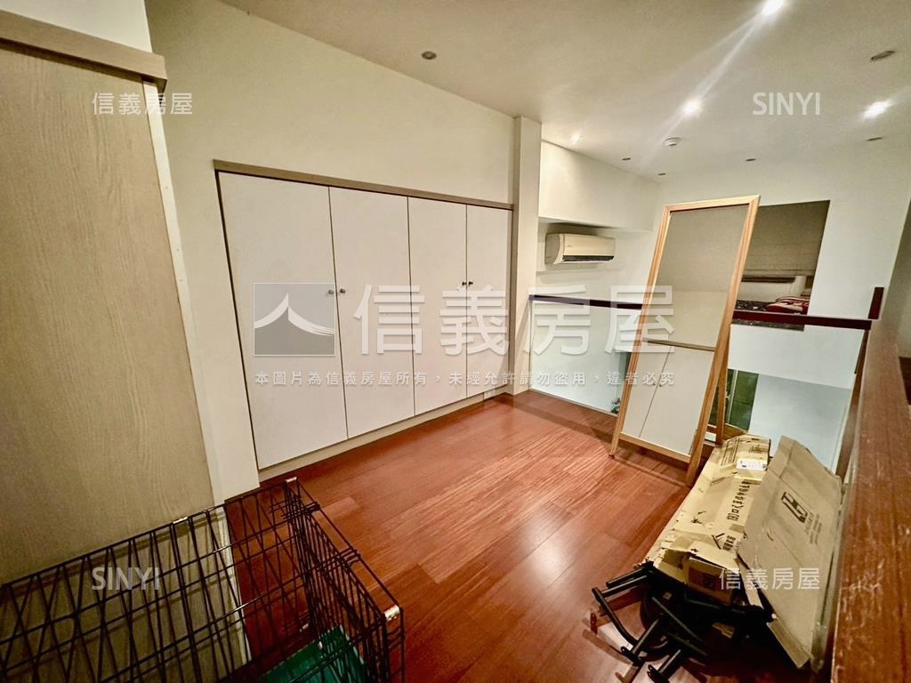 采舍七樓附車位房屋室內格局與周邊環境