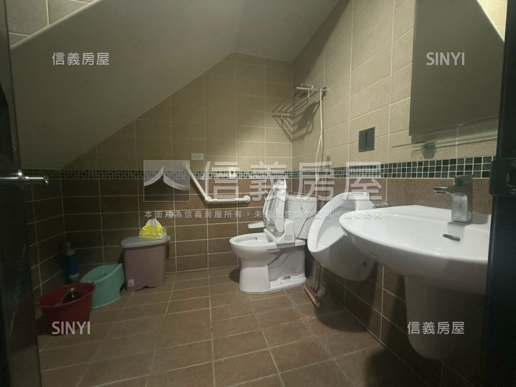 近園區馥園孝親大地坪透天房屋室內格局與周邊環境