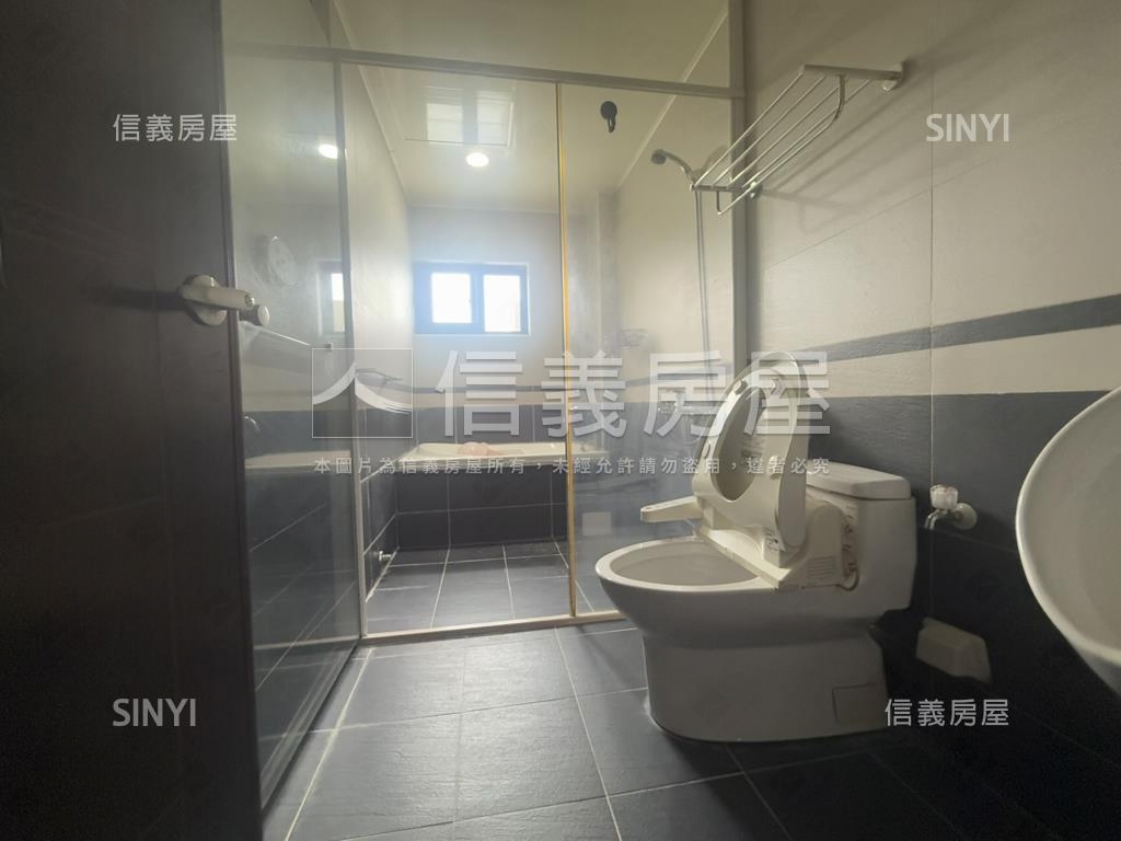 近園區馥園孝親大地坪透天房屋室內格局與周邊環境