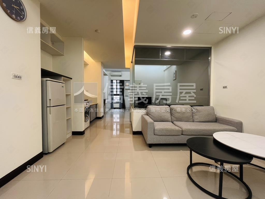 印象巴黎中樓層套房房屋室內格局與周邊環境