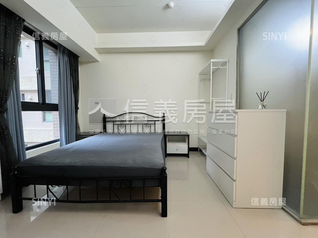 印象巴黎中樓層套房房屋室內格局與周邊環境