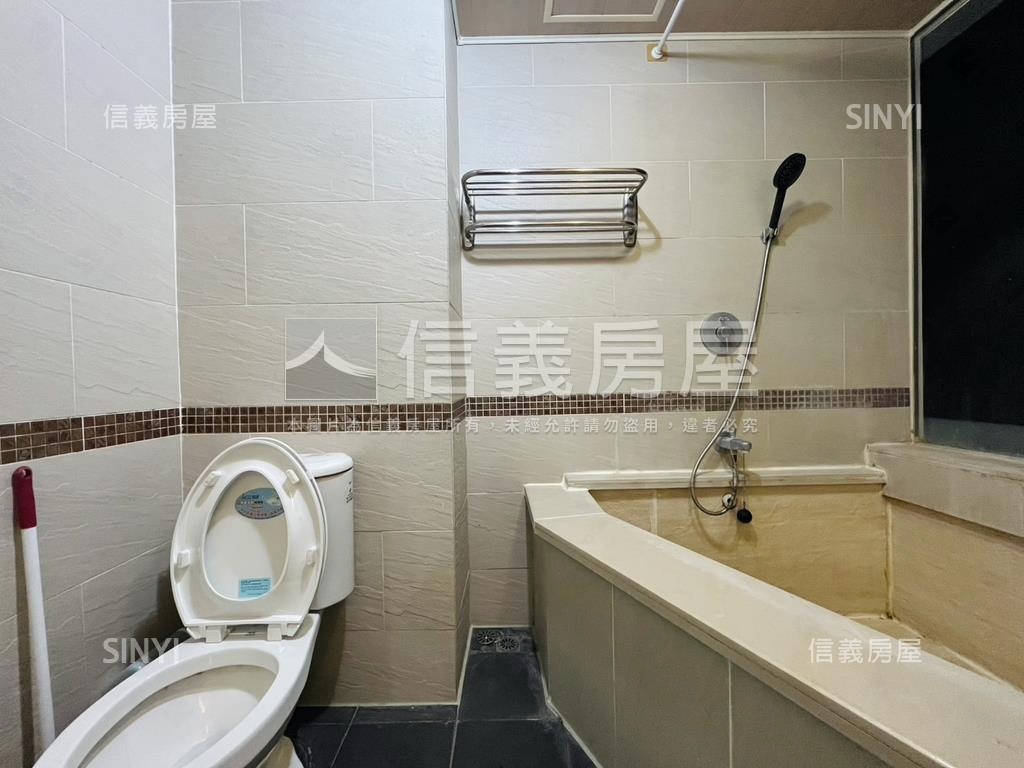 印象巴黎中樓層套房房屋室內格局與周邊環境