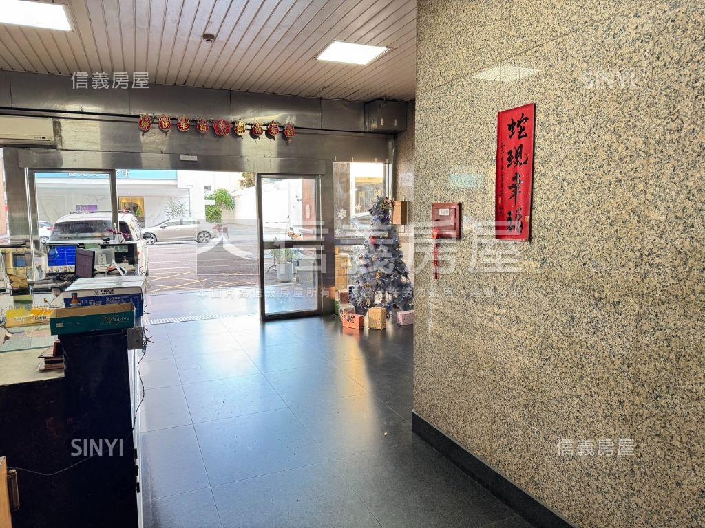 近文心森林公園電梯美套房屋室內格局與周邊環境