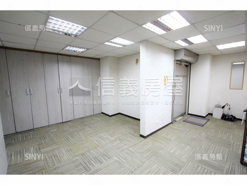 明耀三普邊間二樓房屋室內格局與周邊環境