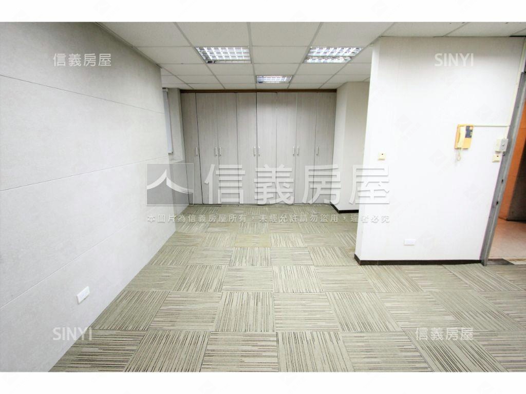 明耀三普邊間二樓房屋室內格局與周邊環境