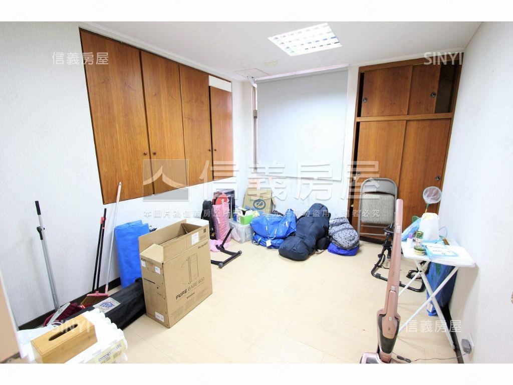 明耀三普邊間二樓房屋室內格局與周邊環境