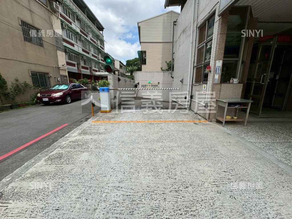 近太原車站三房車位✨房屋室內格局與周邊環境