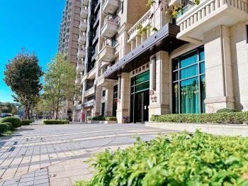 稀有格局邊間２房廁所開窗