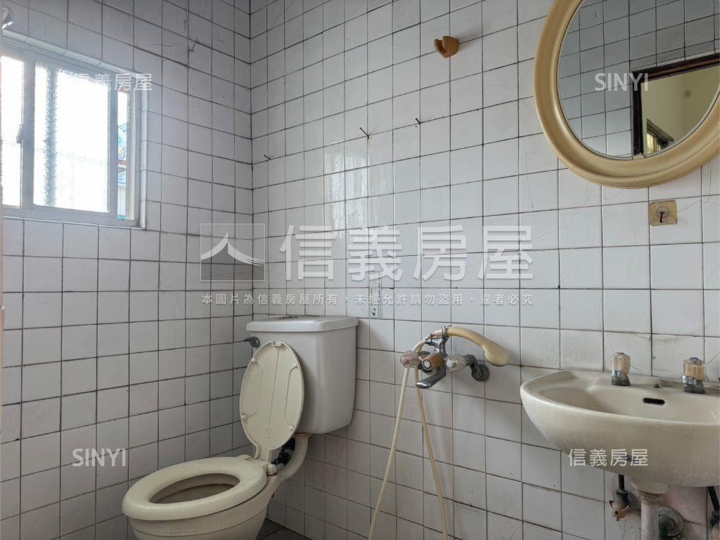 國安街透天房屋室內格局與周邊環境