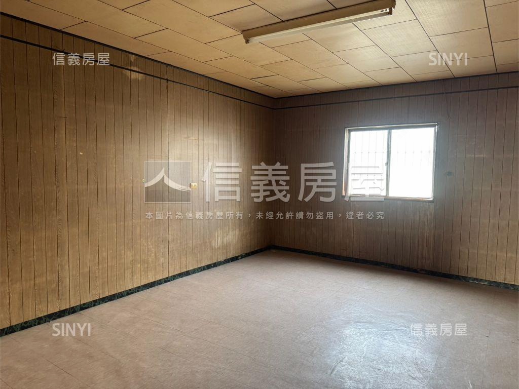 國安街透天房屋室內格局與周邊環境