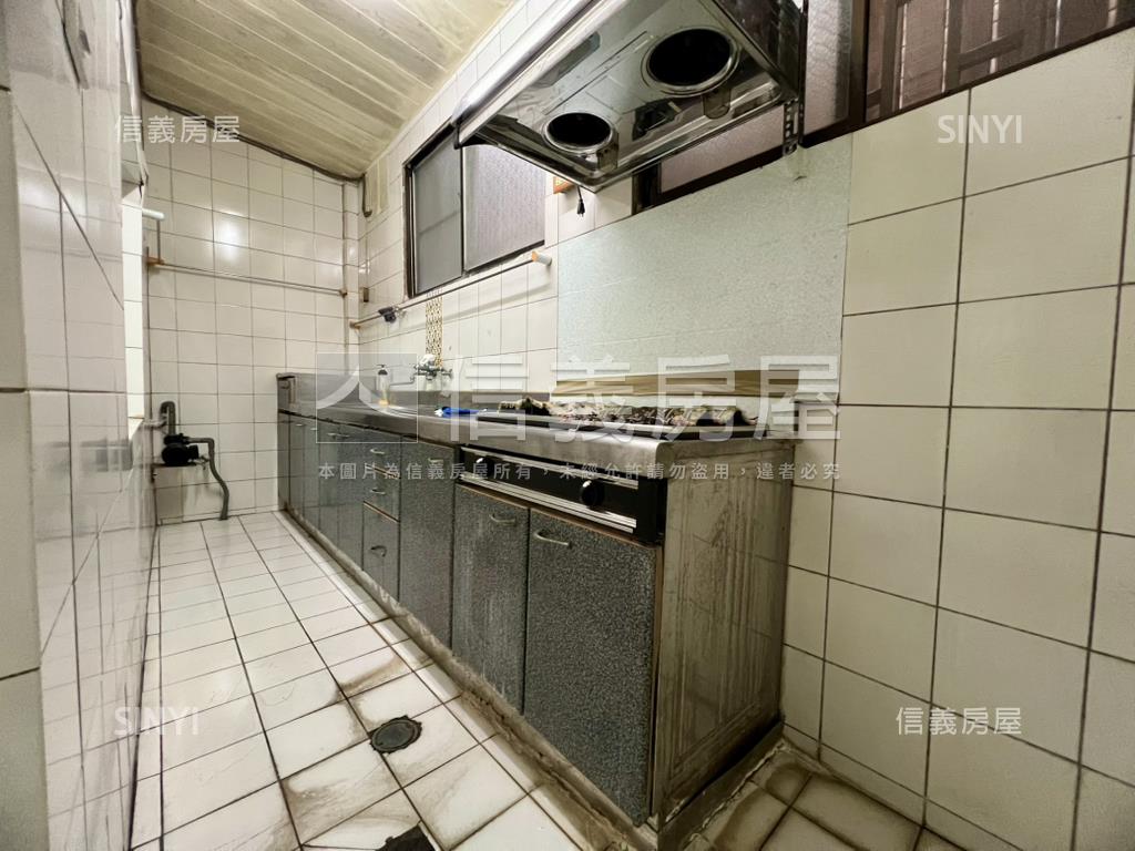 ✨崇明學區｜棒棒車墅房屋室內格局與周邊環境