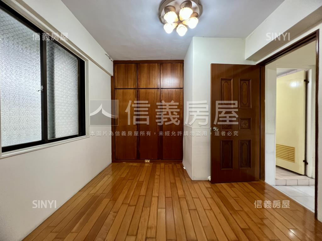 ✨崇明學區｜棒棒車墅房屋室內格局與周邊環境