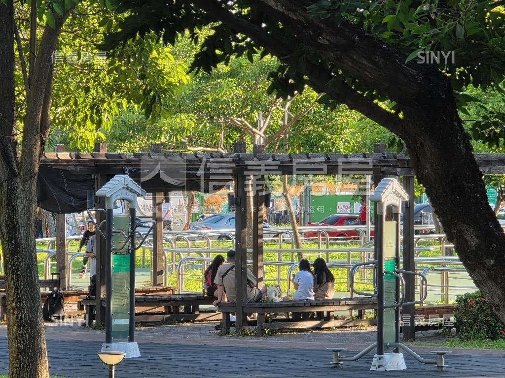 昌祐蒔上１２Ｄ三房雙平車房屋室內格局與周邊環境