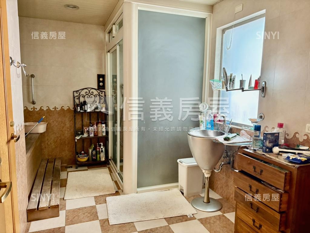 伯爵一代富麗府邸房屋室內格局與周邊環境