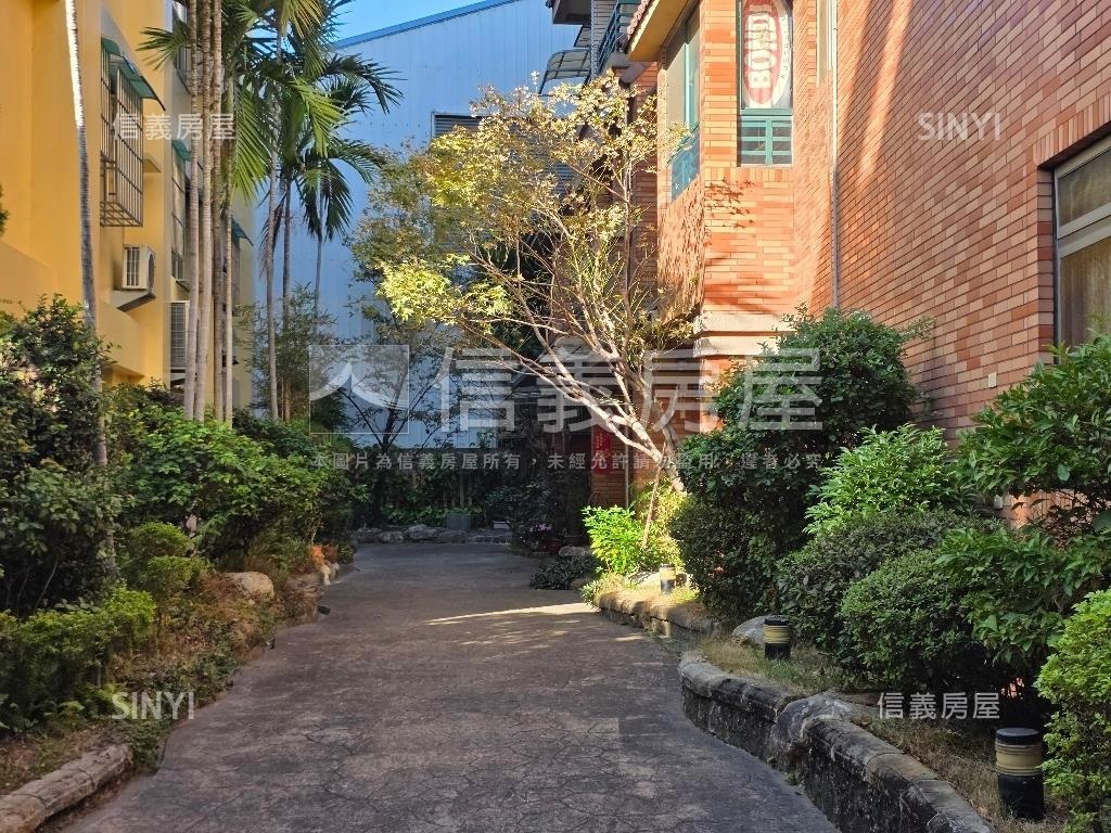 二期花園別墅房屋室內格局與周邊環境