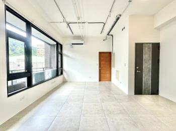 青潭雙主臥山水美屋