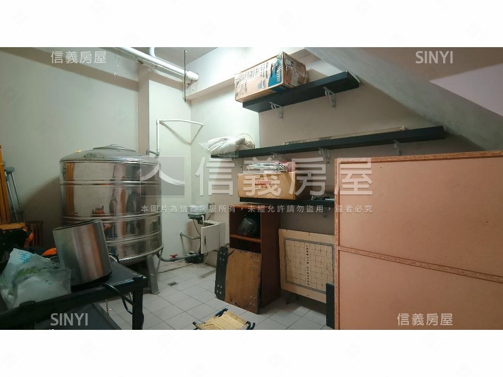 賴厝太原園道大面寬別墅房屋室內格局與周邊環境