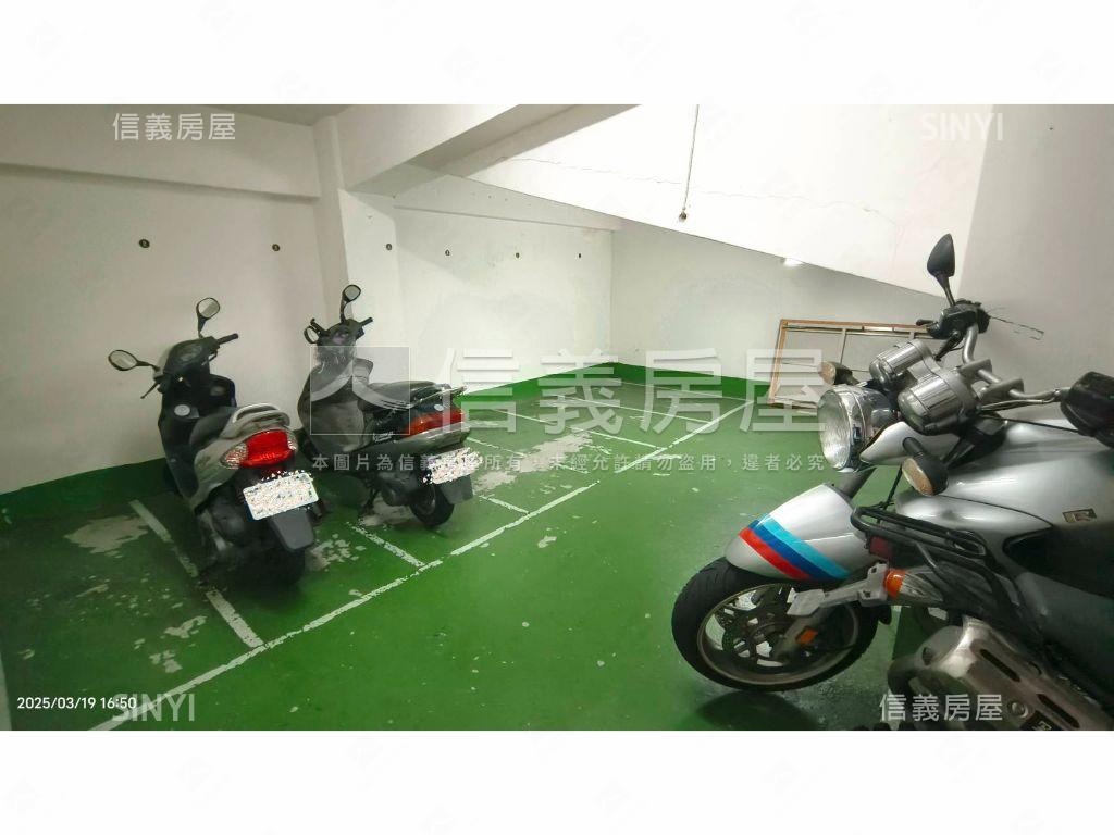 賴厝太原園道大面寬別墅房屋室內格局與周邊環境