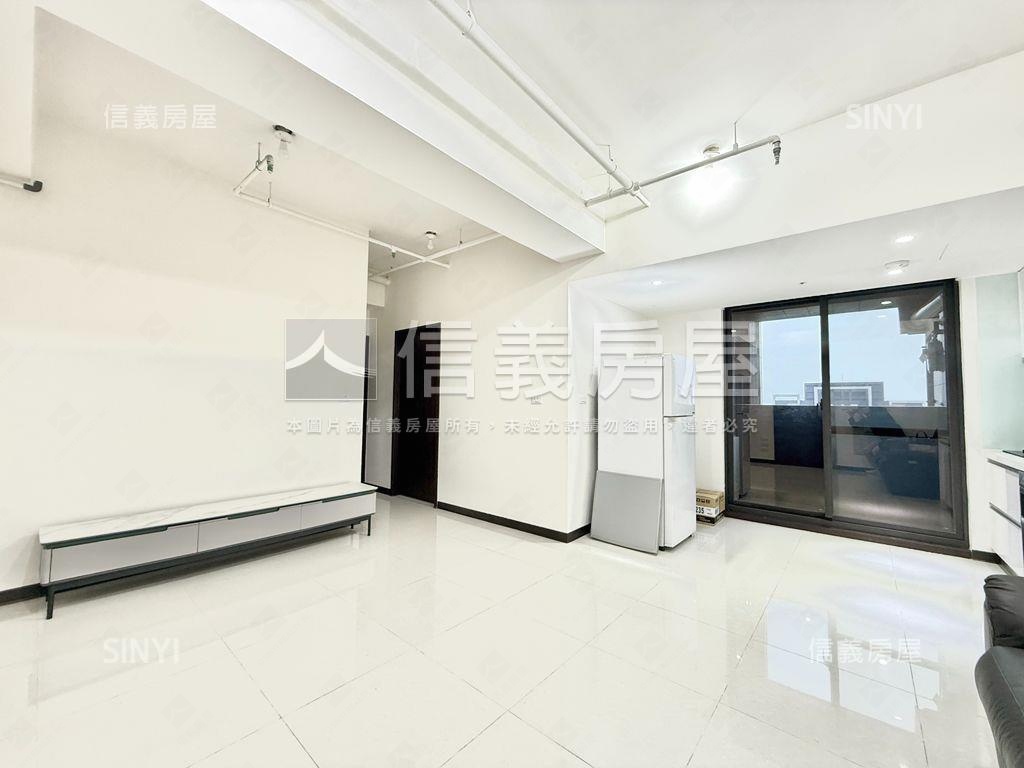 台南高鐵站旁三房平車房屋室內格局與周邊環境