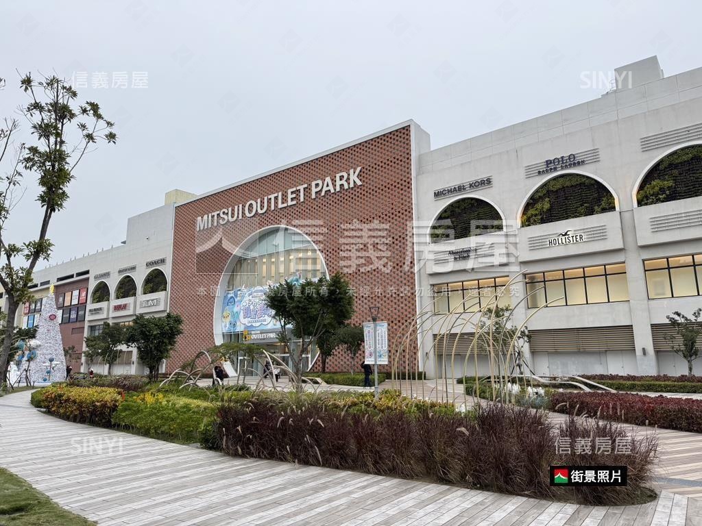 台南高鐵站旁三房平車房屋室內格局與周邊環境