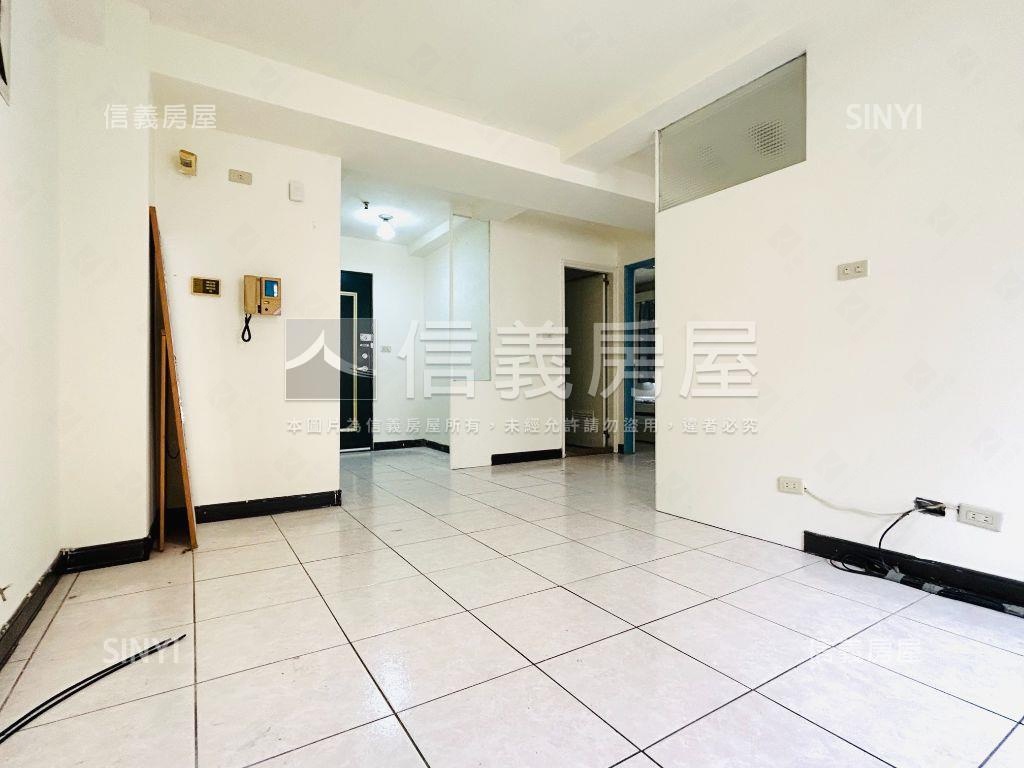 龍揚兩房高樓層房屋室內格局與周邊環境