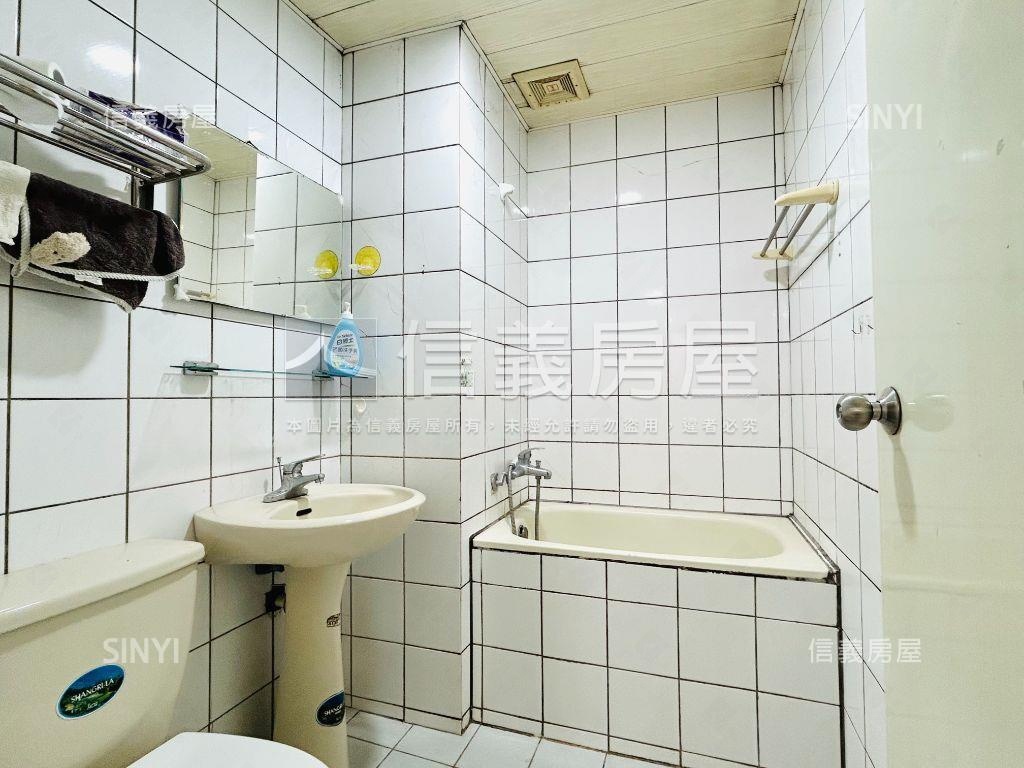 龍揚兩房高樓層房屋室內格局與周邊環境